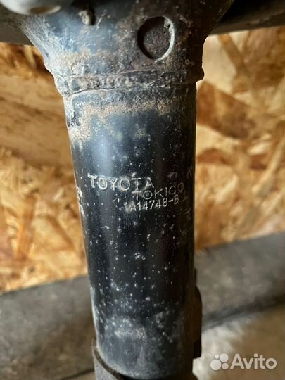 Стойки на toyota camry