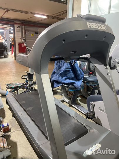 Беговая дорожка Precor 954