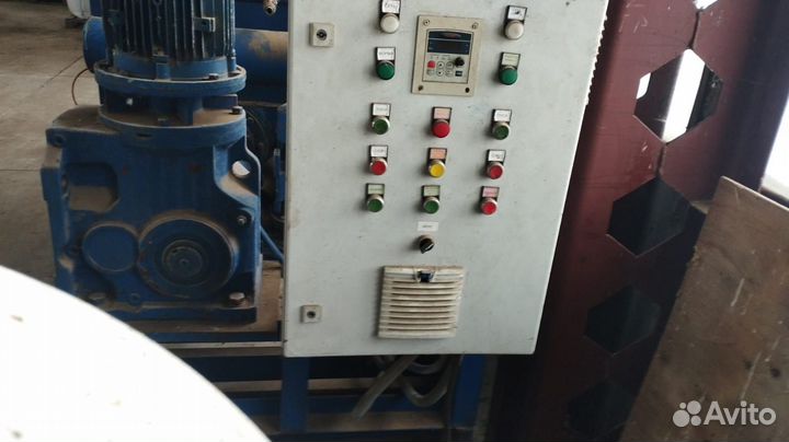 Смеситель компостер органического сырья