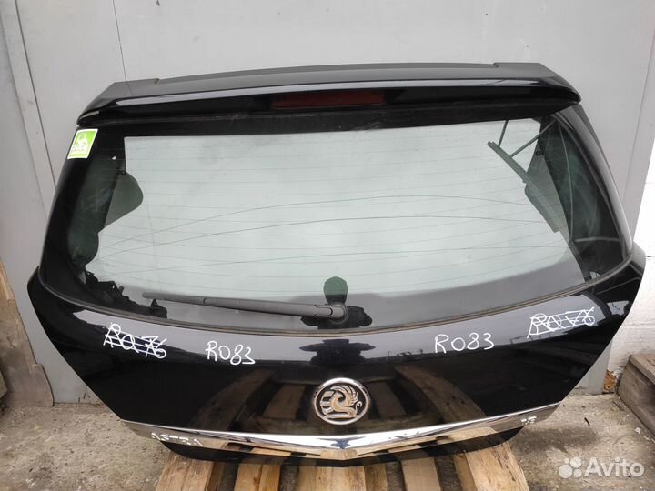 Крышка багажника со спойлером OPC Line Astra H 5Д