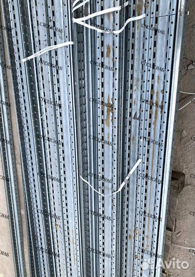 Фронтальные стеллажи для склада Медведь б/у лот 16