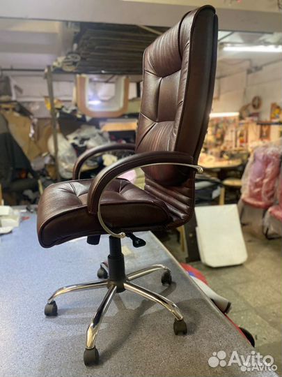 Компьютерное кресло