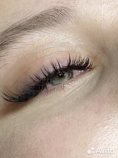 Наращивание ресниц