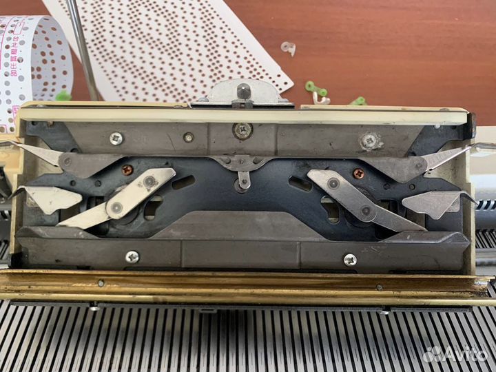 Вязальная машина Silver Reed 280/60