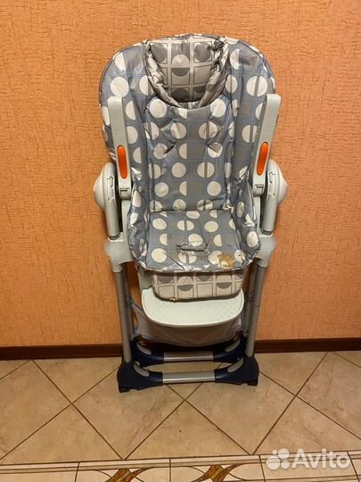 Стульчик для кормления chicco