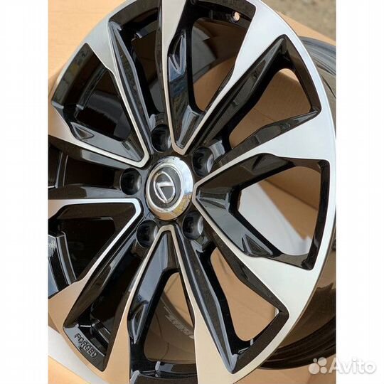Кованые диски R21 на Toyota/Lexus