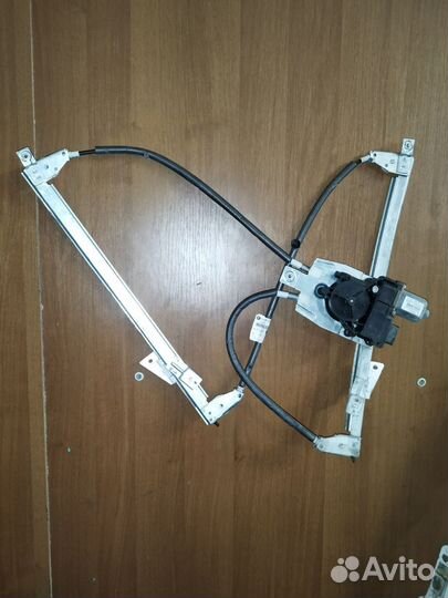 Стеклоподъемник передний левый Citroen C5 X7