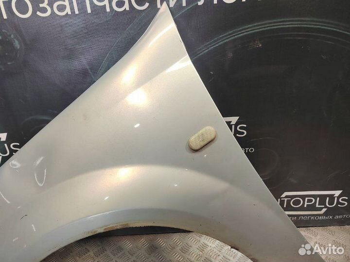 Крыло переднее левое Renault Logan седан 1.6 K7M