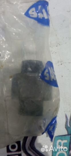 Сайлентблок рычага подвески Peugeot 406 внешний