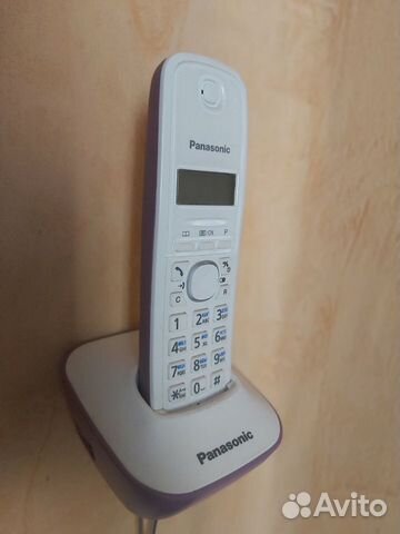 Беспроводной телефон KX-TG1611 Panasonic