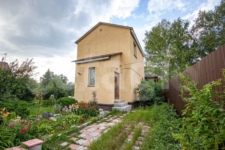 Дом 78,3 м² на участке 4,5 сот.