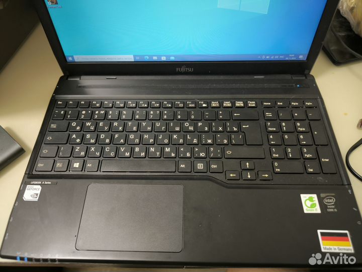 Ноутбук Fujitsu lifebook (i5-4200/gf720/4/500)