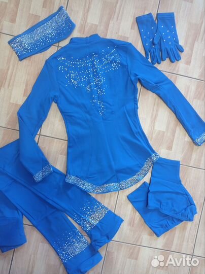 Костюм для фигурного катания, р, 134-140