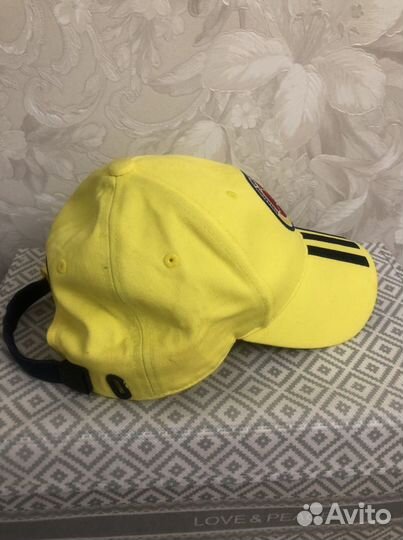 Новая кепка adidas