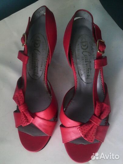 Босоножки модельные