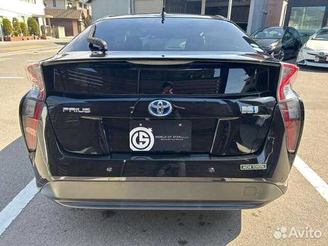 Toyota Prius 1.8 AT, 2018, 108 000 км
