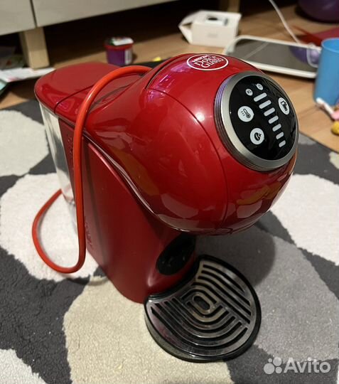 Кофемашина Dolce Gusto genio s plus