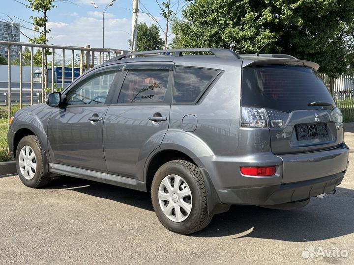 Mitsubishi Outlander 3.0 AT, 2014, 99 827 км