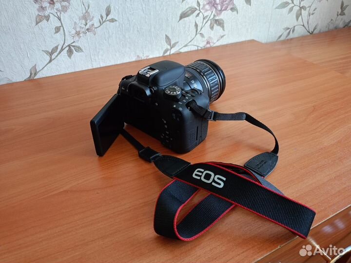 Canon eos 750d
