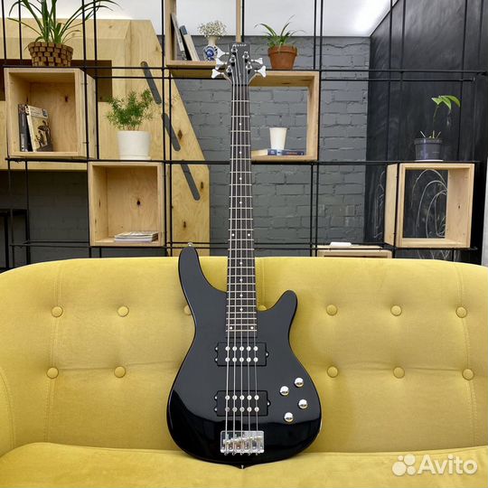 Бас гитара 5 струн
