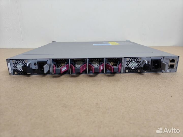 Коммутатор Cisco Nexus N3K-C3172TQ-10GT