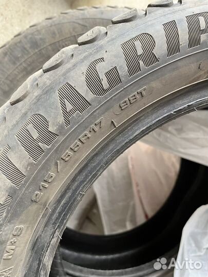 Goodyear Ultragrip Ice Arctic 215/55 R17 97