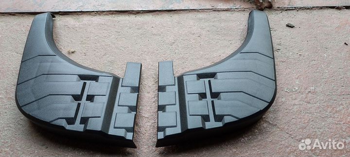 Накладки на задний бампер тойота tundra