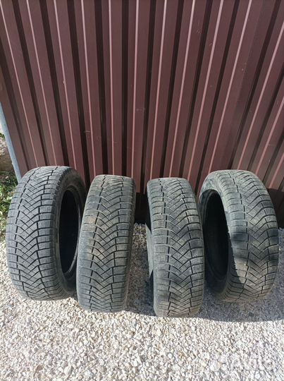 Pirelli Ice Zero 215/60 R17 T