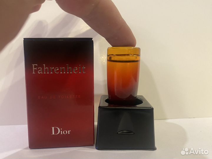 Миниатюры Dior из набора