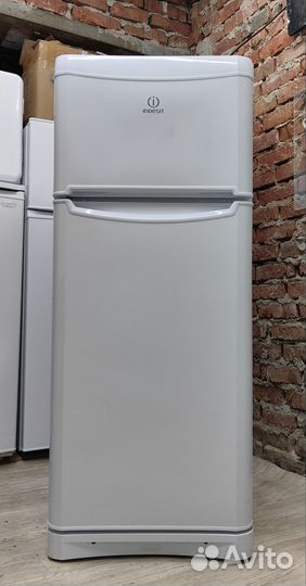Холодильник Indesit 155x60x60sm