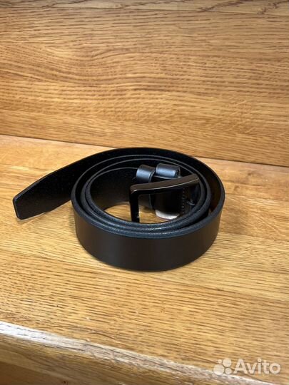 Мужской кожаный ремень
