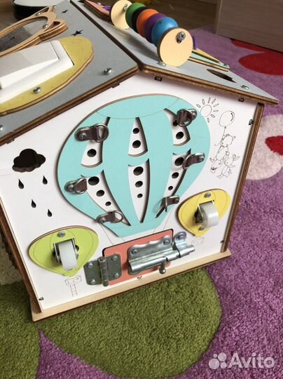 Бизиборд дом