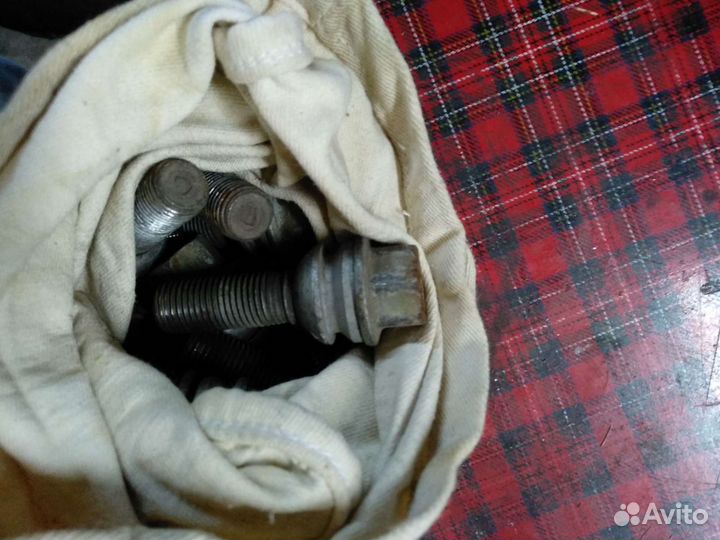 Болты колесные volkswagen