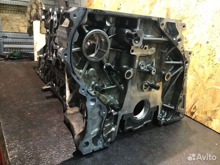 Блок цилиндров BMW 258лс N57D30A 3.0D