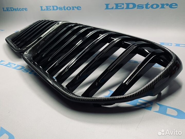 Решетка радиатора BMW G11 рестайлинг Карбон