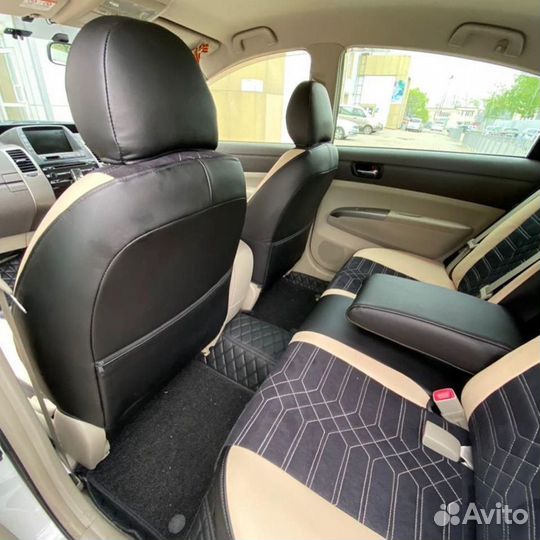 Чехлы Toyota Prius 20 (мозайка)