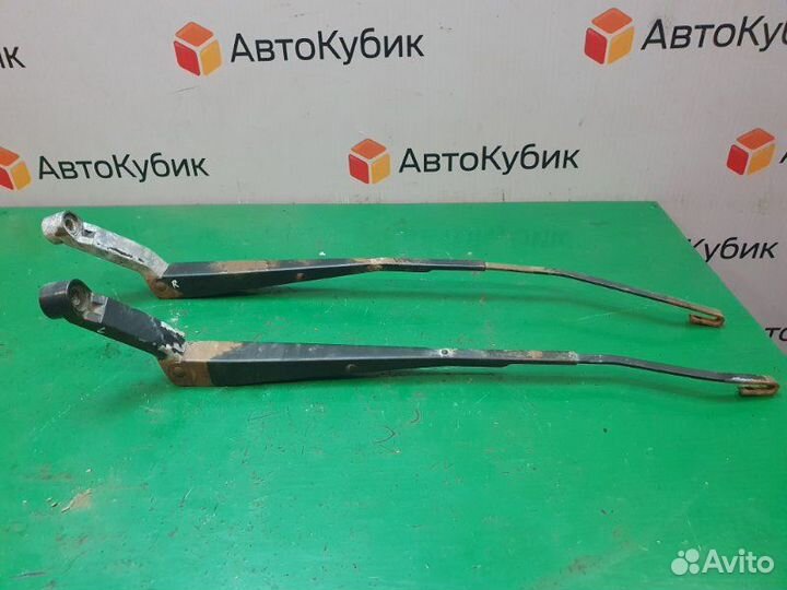 Поводок дворника передний Lifan Solano седан