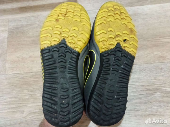 Сороконожки nike mercurial 37 размер