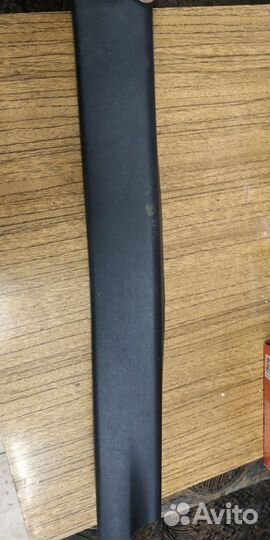 Накладка порога внутренняя передняя левая Highland