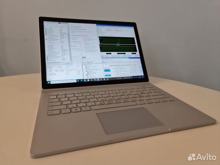 Microsoft Surface Book I (13.5
