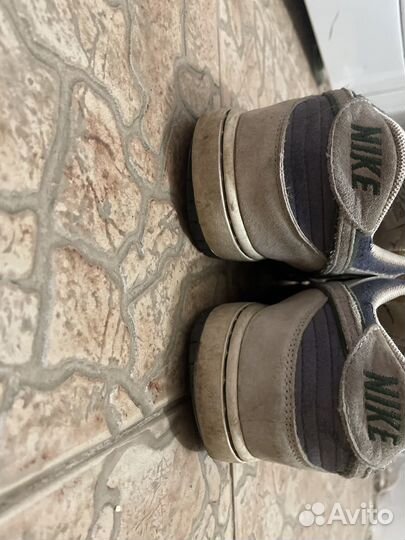 Кроссовки мужские 43 размера бу