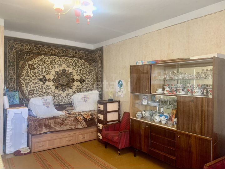 2-к. квартира, 46 м², 1/5 эт.