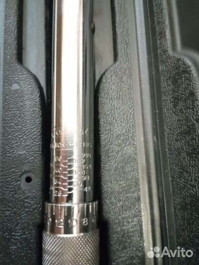 Динамометрический ключ