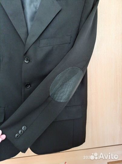 Пиджак на мальчика