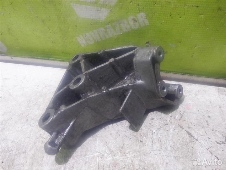 Кронштейн двигателя задний Опель Вектра Б