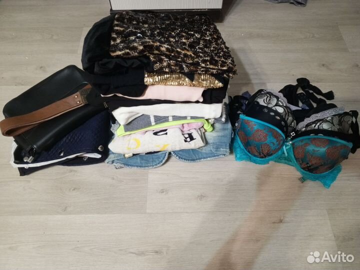 Женские вещи пакетом