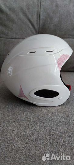 Шлем горнолыжный