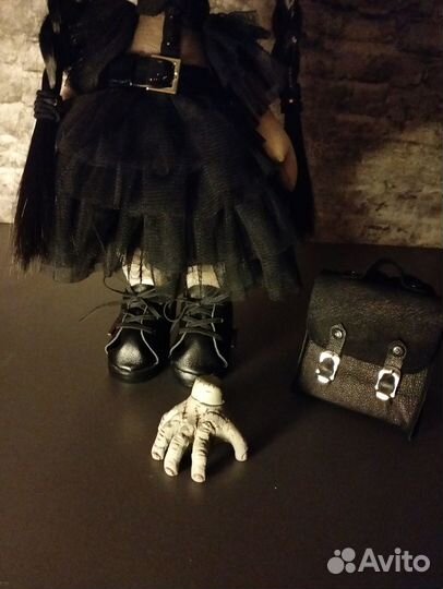 Кукла Уэнсдей Аддамс