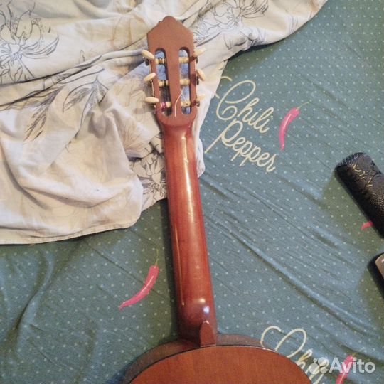 Акустическая гитара yamaha c40