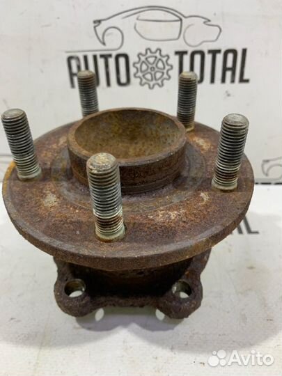 Ступица задняя Ford Focus 3 pnda 2011